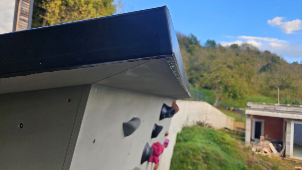 Lezecká stena na dvore